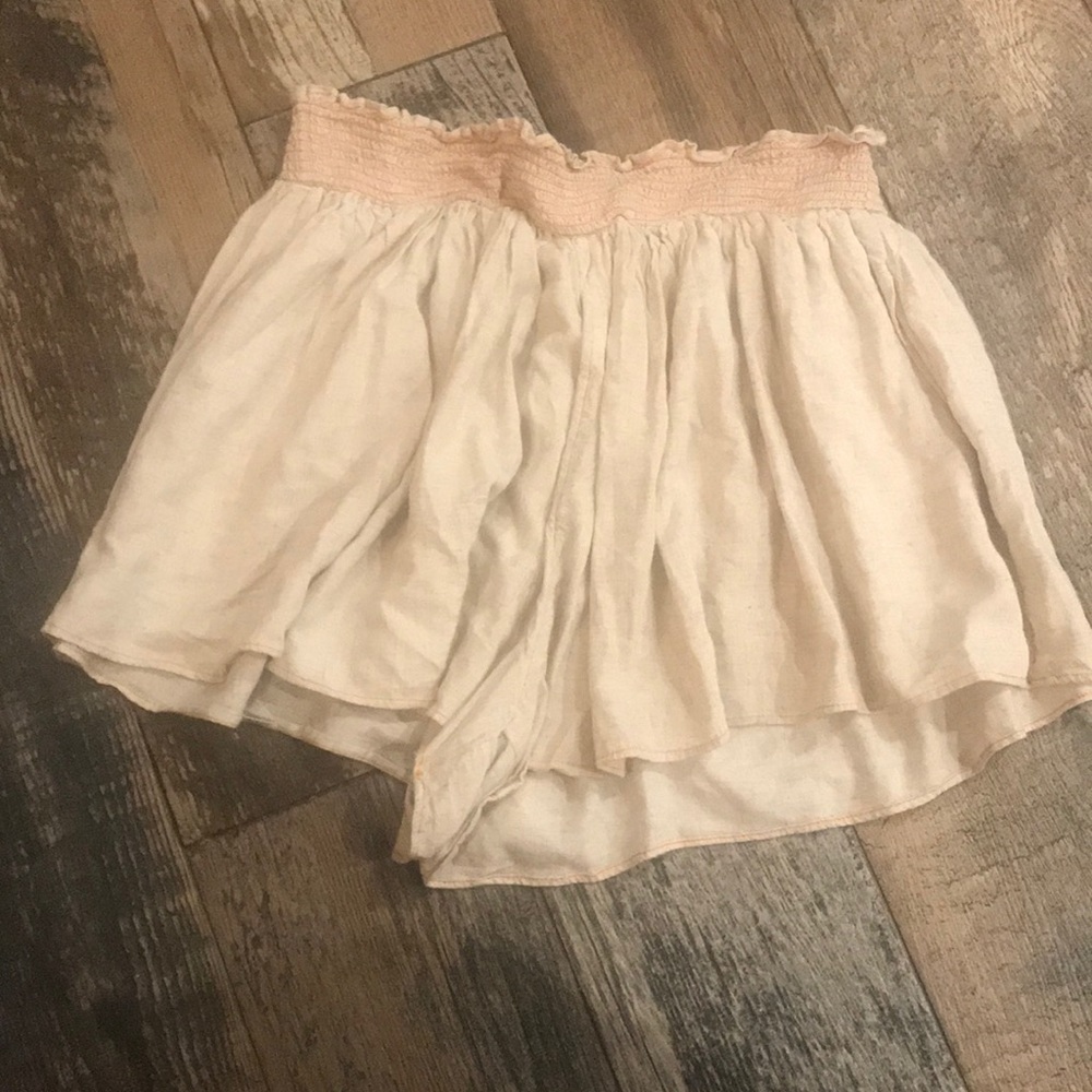 UO SAVE TONIGHT SMOCKED PULL-ON SHORTS